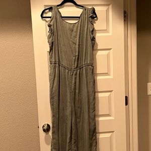 Old navy jumpsuit